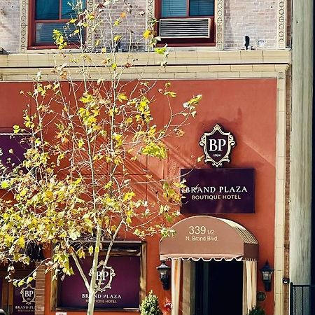 Brand Plaza Hotel Γκλέντεϊλ Εξωτερικό φωτογραφία